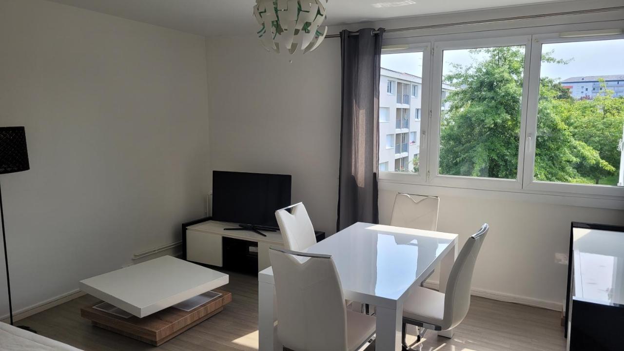 Appartement Lumineux Cholet Kültér fotó